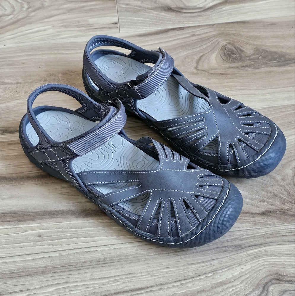 Gray Strappy J Sport by Jambu  Womens Size 8  Sandals